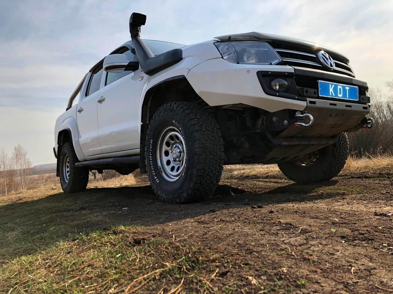 картинка Передний силовой бампер композитный Volkswagen Amarok