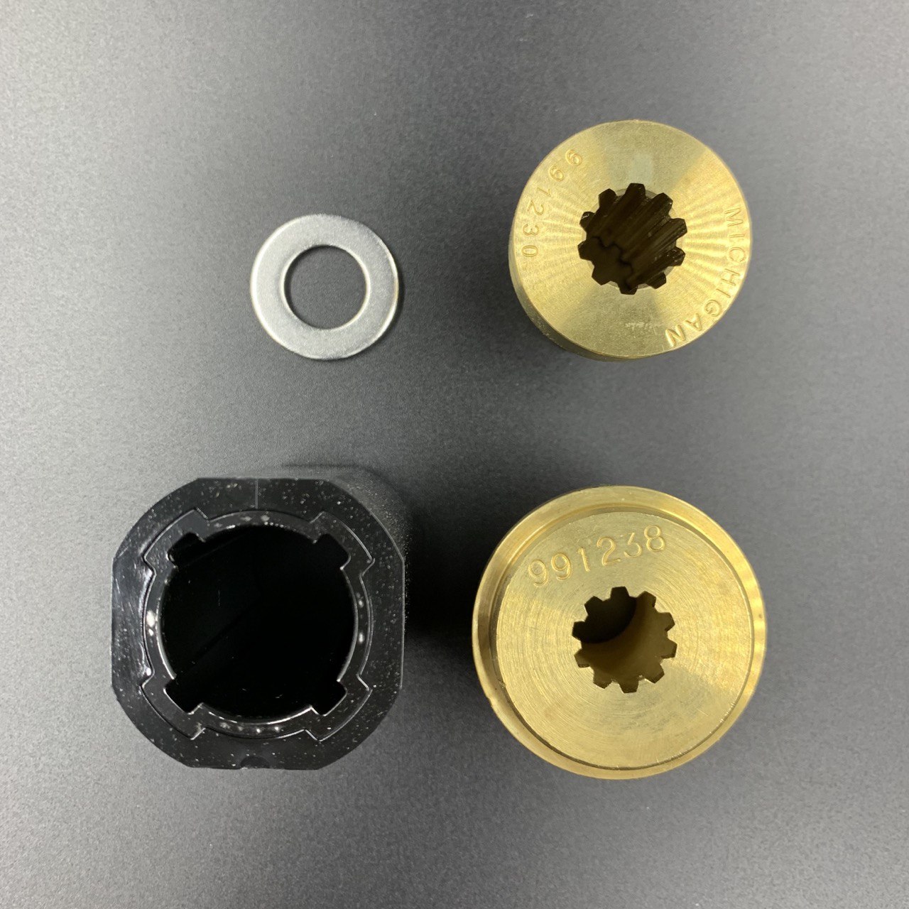 картинка Втулка гребного винта Suzuki DT20-25, DF25-30 (Michigan)