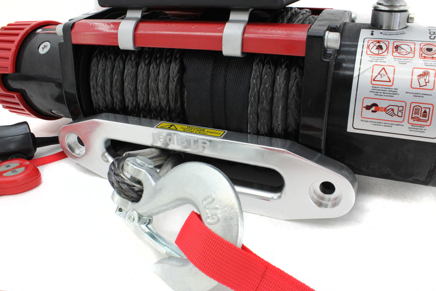 картинка Лебедка redBTR HUNTER 12, 12V, 5448 кг, синтетика