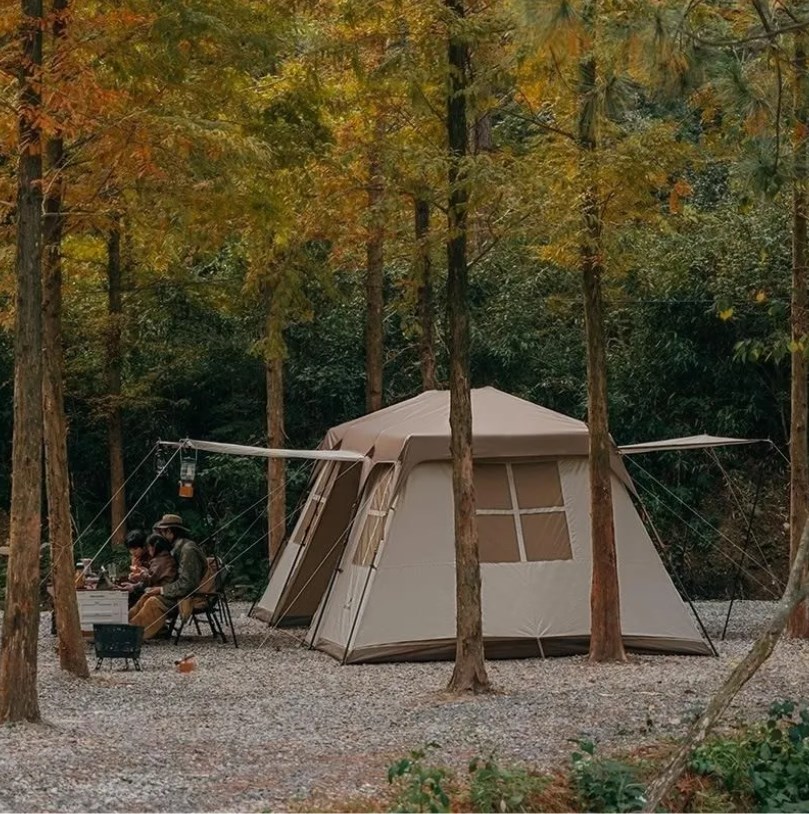 картинка Палатка Naturehike Village 4-местная, автоматическая, алюминиевый каркас, коричневая