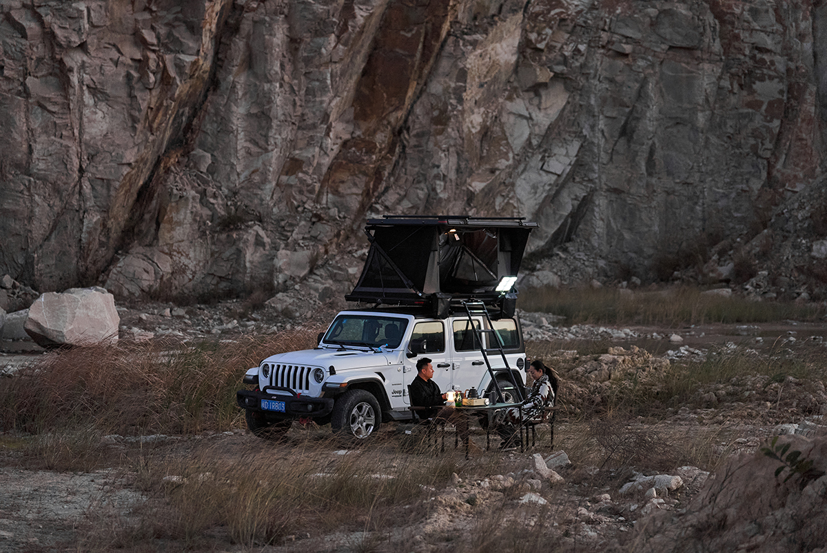 картинка Палатка на крышу автомобиля Wild Land Rock Cruiser 140 pro