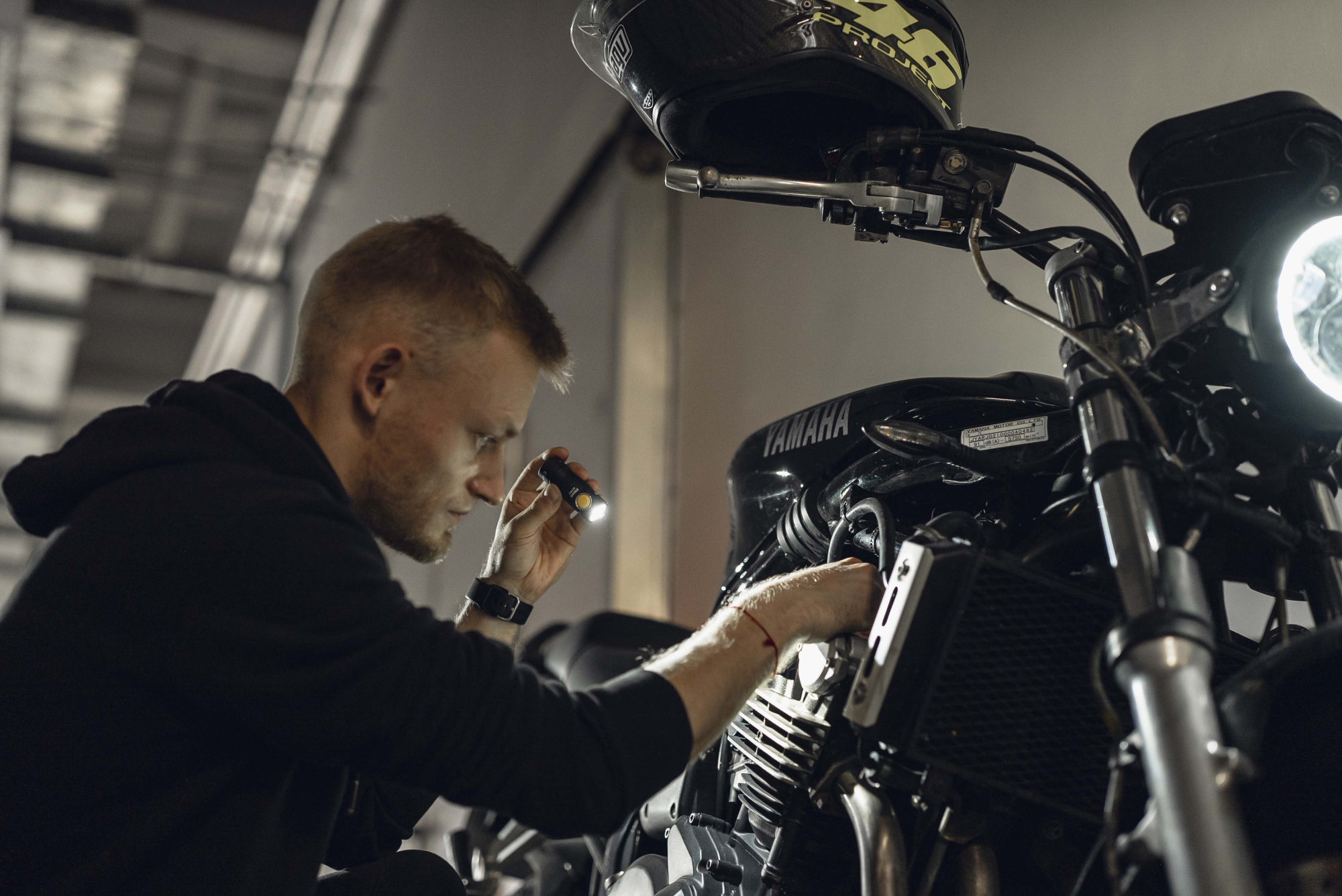 картинка Фонарь Armytek Prime C1 Pro Warm