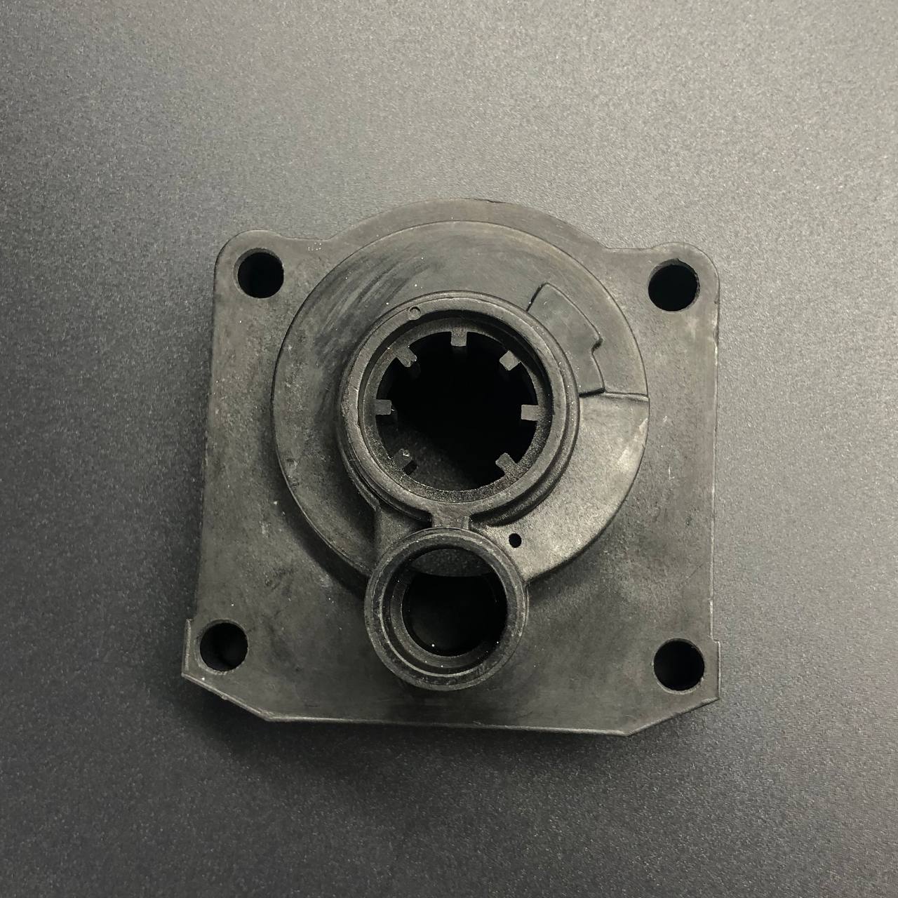 картинка Корпус помпы охлаждения Yamaha 25-30, F20-25 (PREMARINE2)