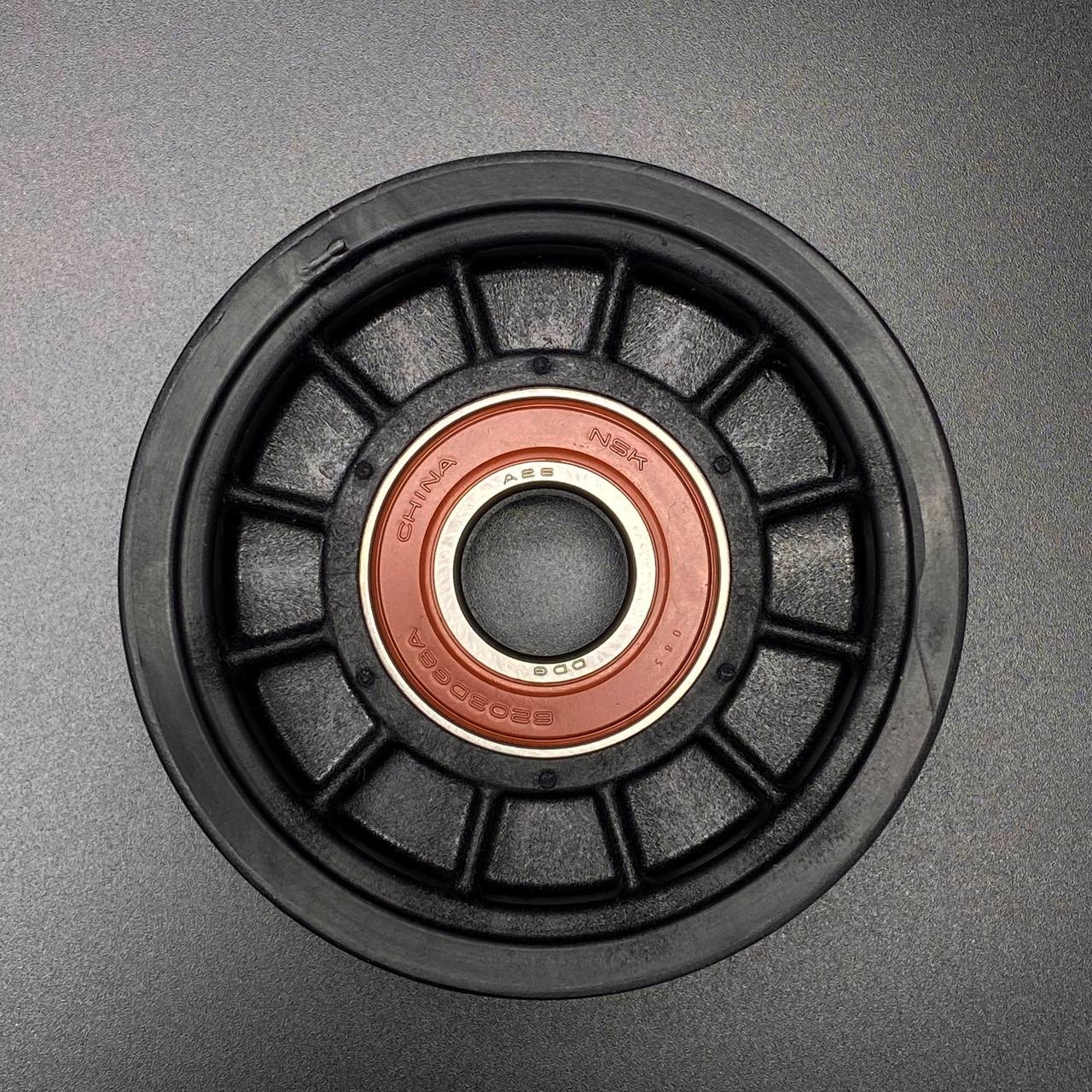 картинка Шкив пластиковый PULLEY-IDLER (MERCURY) QS