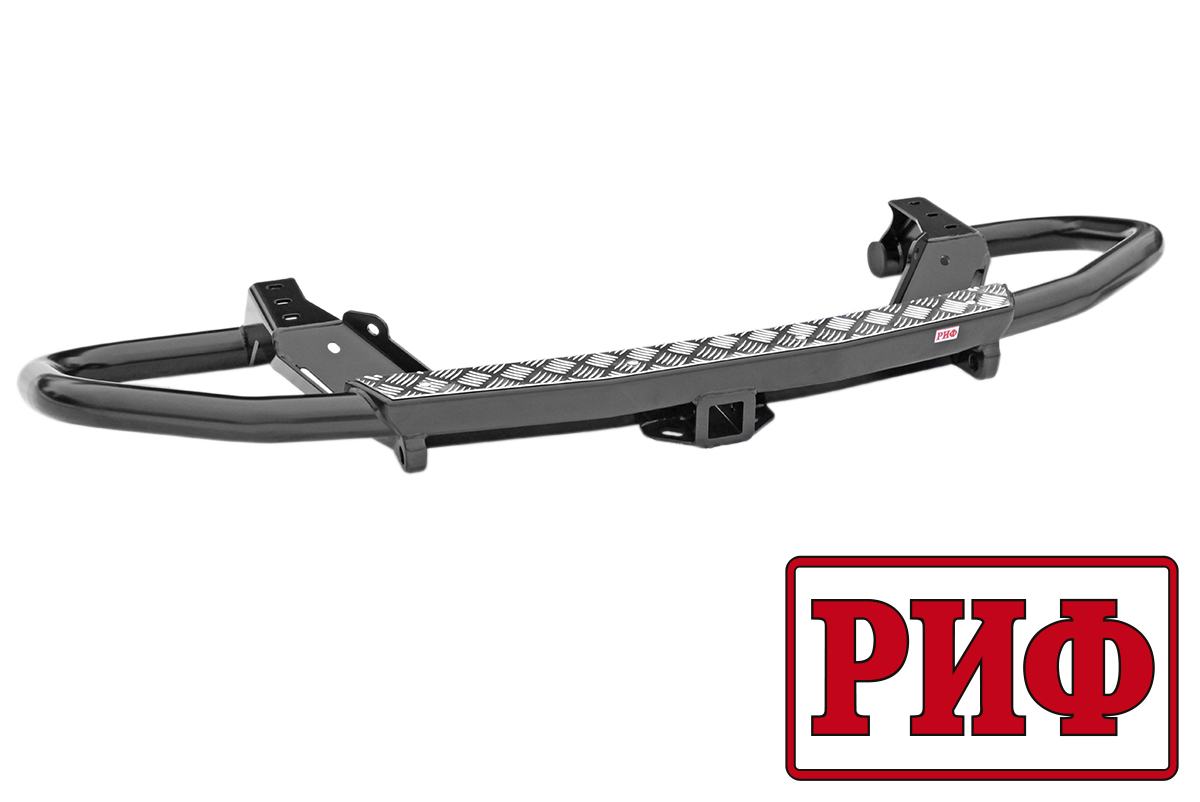 картинка Бампер задний РИФ силовой Toyota Fortuner 2015+ c квадратом под фаркоп