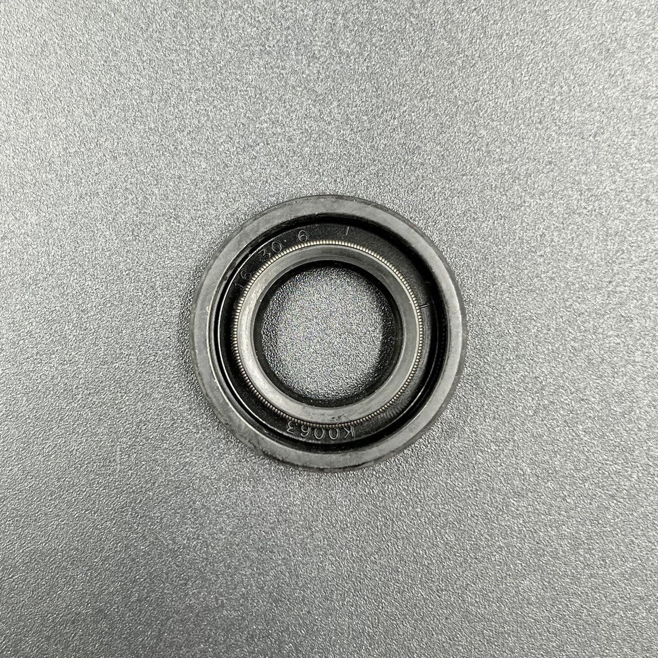 картинка Сальник Yamaha (93101-16001) (16x30x6) (KACAWA)