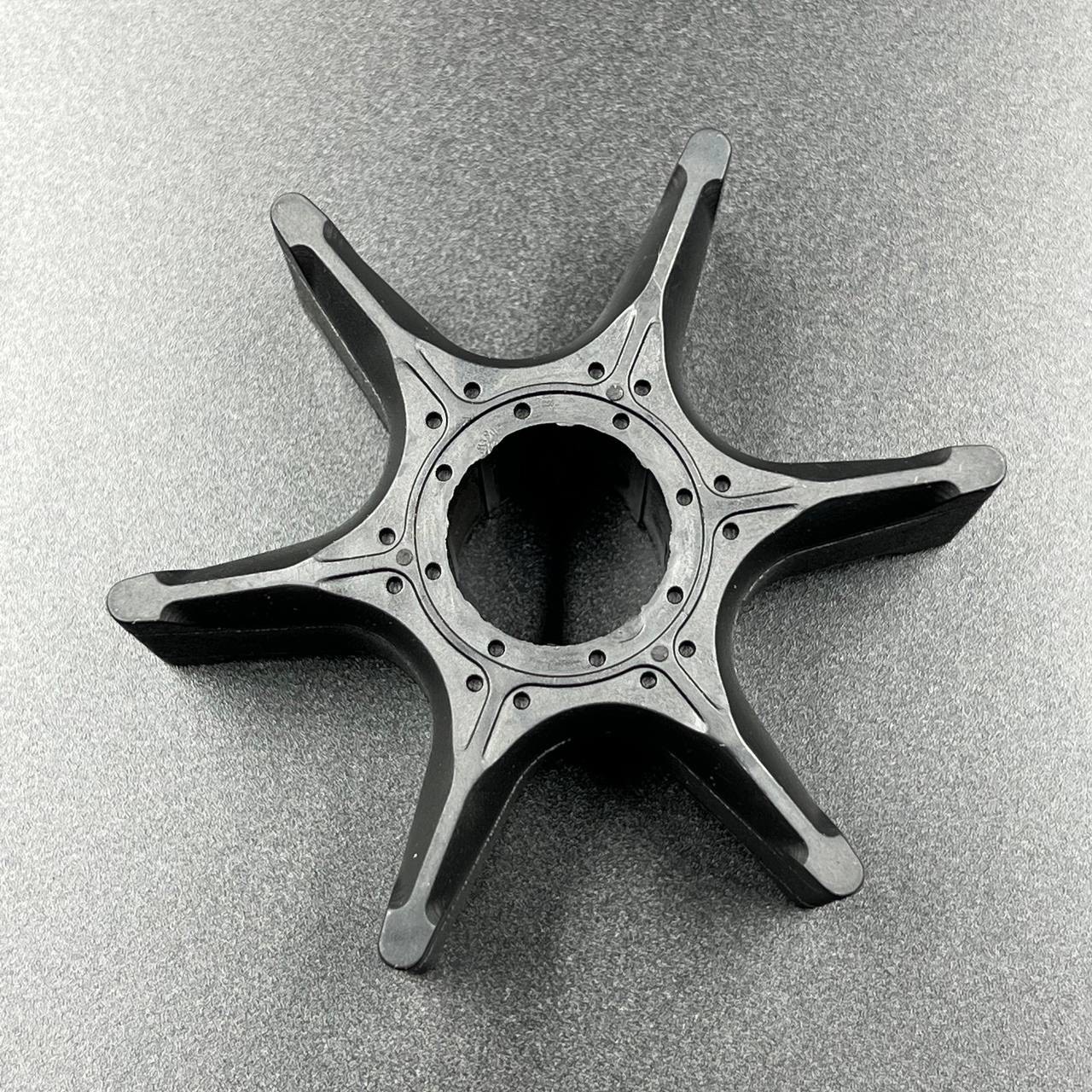 картинка Крыльчатка помпы охлаждения Mercury F225 EFI(6E5-44352) (Osaka)