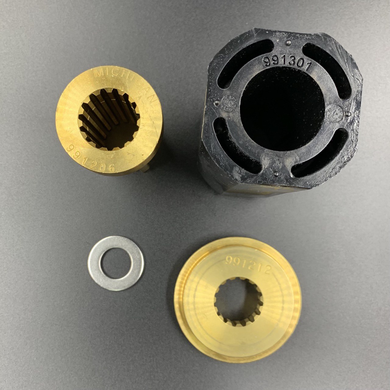 картинка Втулка гребного винта Yamaha 60-115 (Michigan)