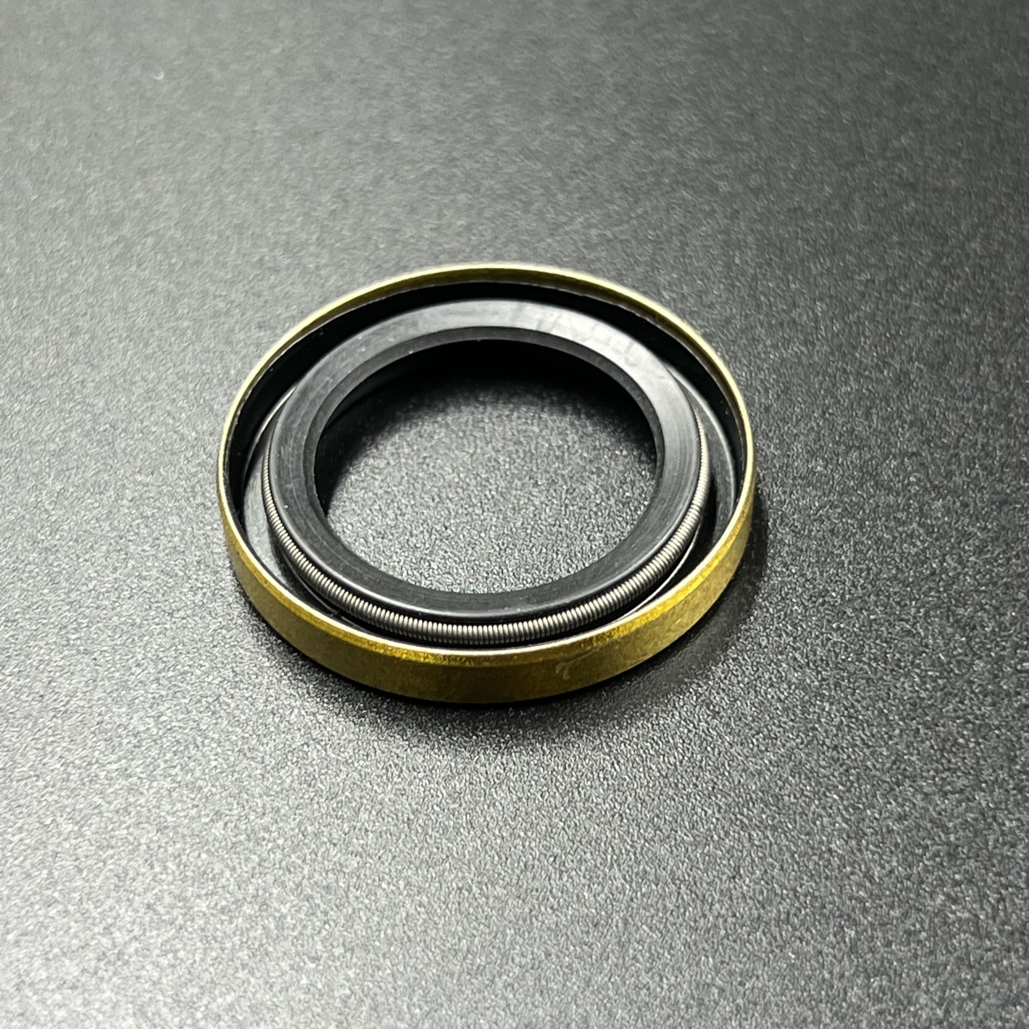 картинка Сальник нижнего редуктора Mercruiser Alpha (Omax)