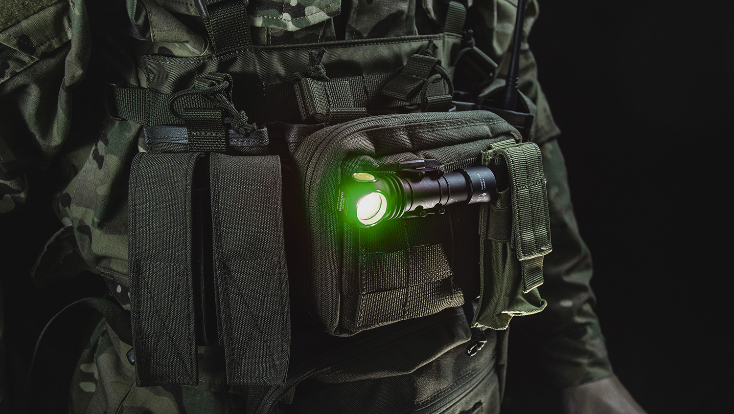 картинка Фонарь налобный Armytek Wizard C2 WG Magnet USB Warm