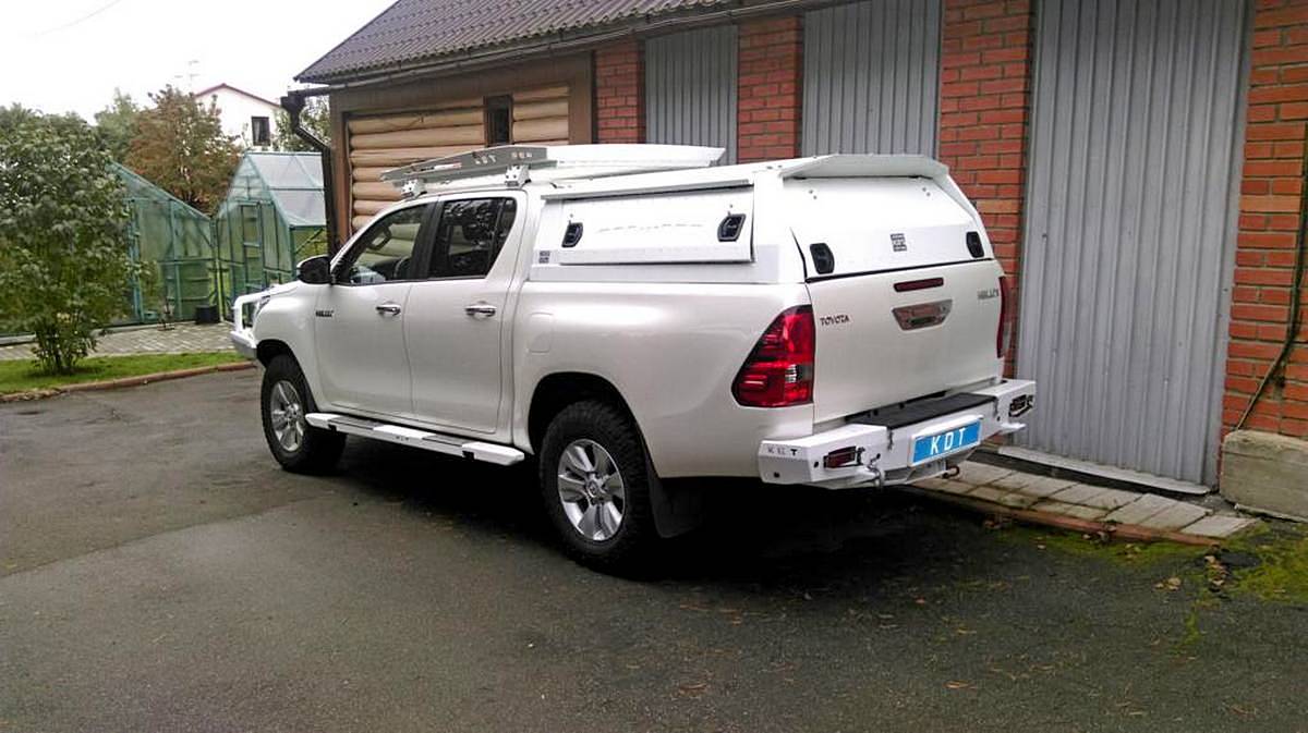 картинка Бампер задний KDT для Toyota Hilux