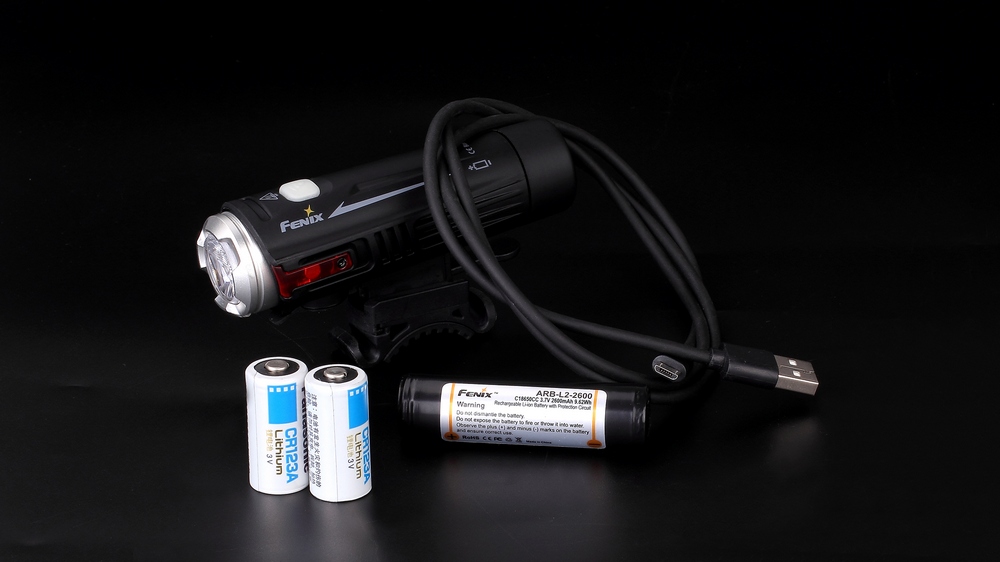 картинка Велофара Fenix BC21R XM-L2 T6 natural white LED