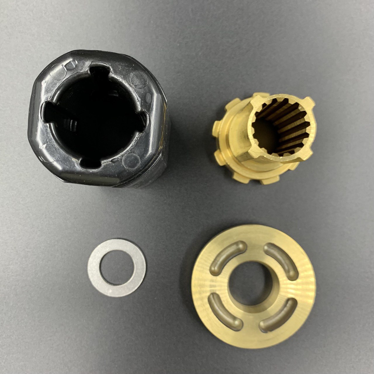 картинка Втулка гребного винта Suzuki DF90-115 (Michigan)