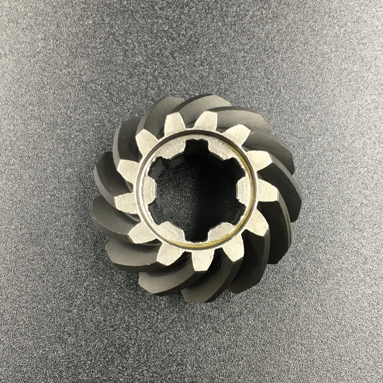 картинка Шестерня вертикального вала (Пиньон) Yamaha 25-30 (61N-45551-00) (PREMARINE)