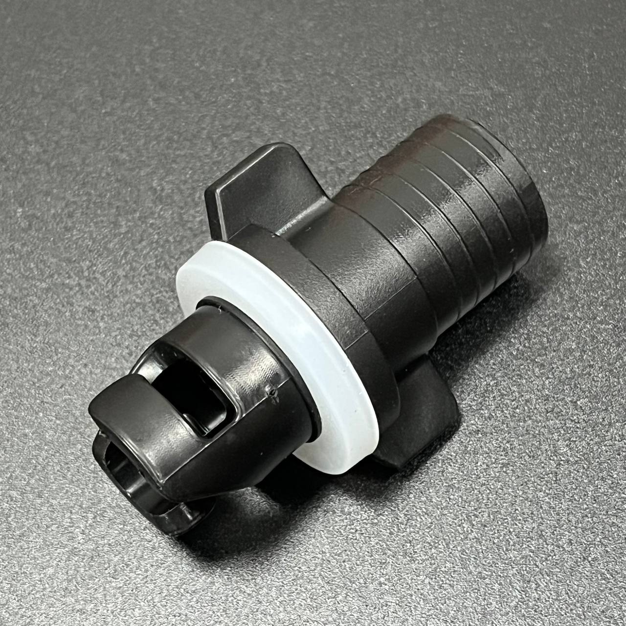 картинка Переходник шланга к клапану лодки ПВХ (WUHU)