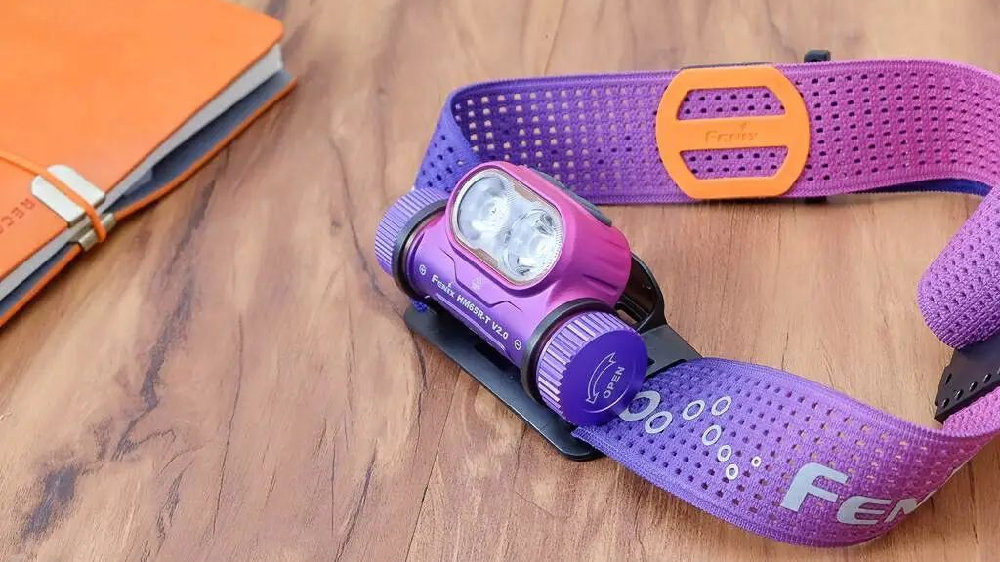 картинка Налобный фонарь Fenix HM65R-T V2.0 небула