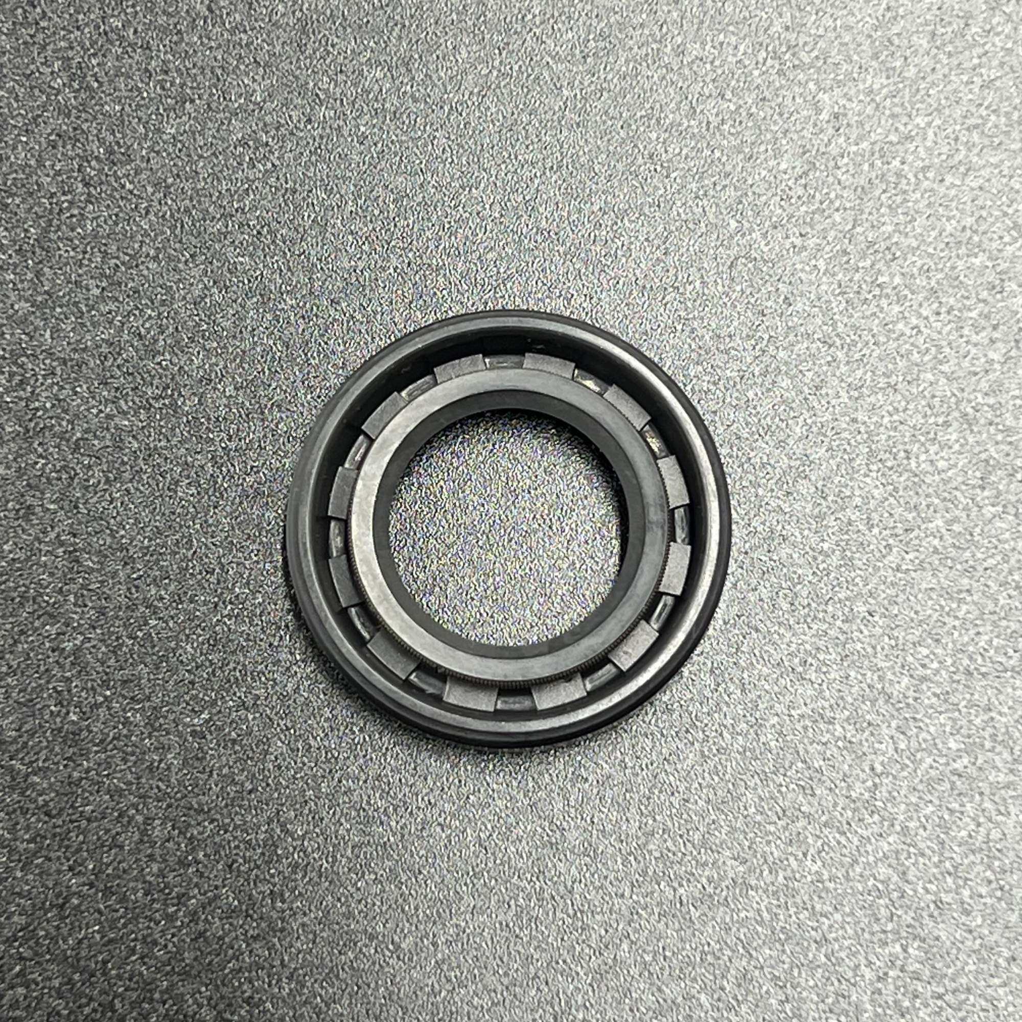 картинка Сальник вала переключения КПП Yamaha VK540 (15x25x5) (Sinera)