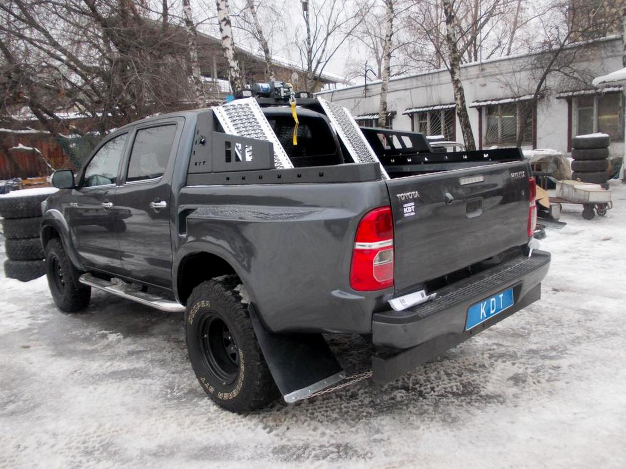 картинка Дуга безопасности KDT многофункциональная для Toyota Hilux