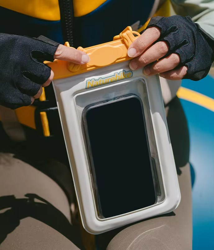 картинка Гермочехол Naturehike плоский для телефона 23х13,5 см., желтый