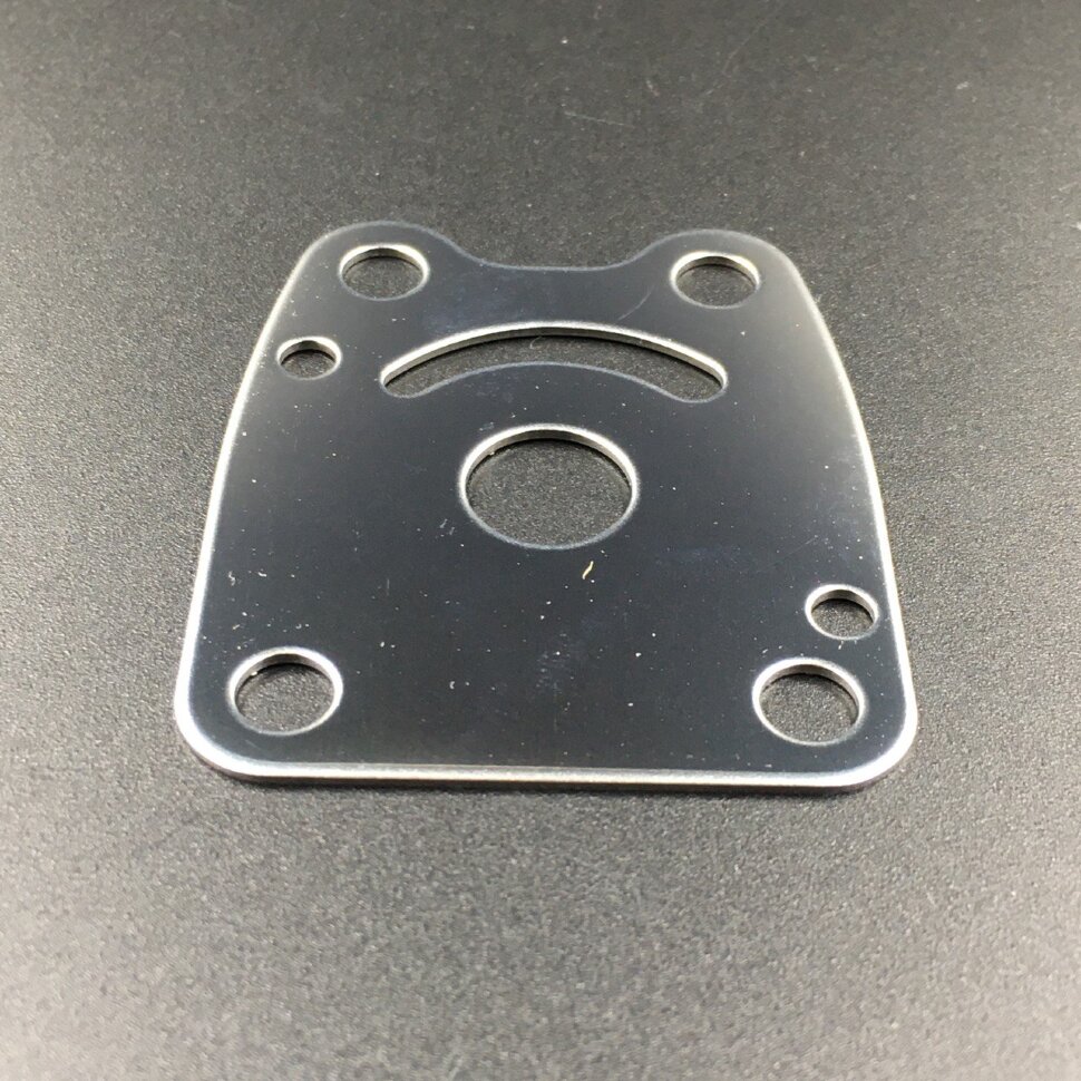 картинка Пластина помпы охлаждения Yamaha 4-5, F4 (Omax)