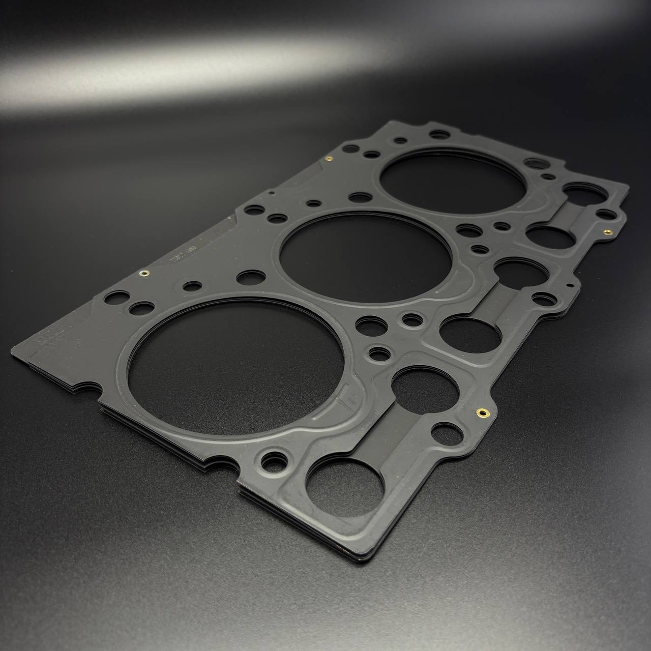 картинка Прокладка под головку MERCRUISER CMD QSD 4.2L (27-898101482) (Quicksilver)