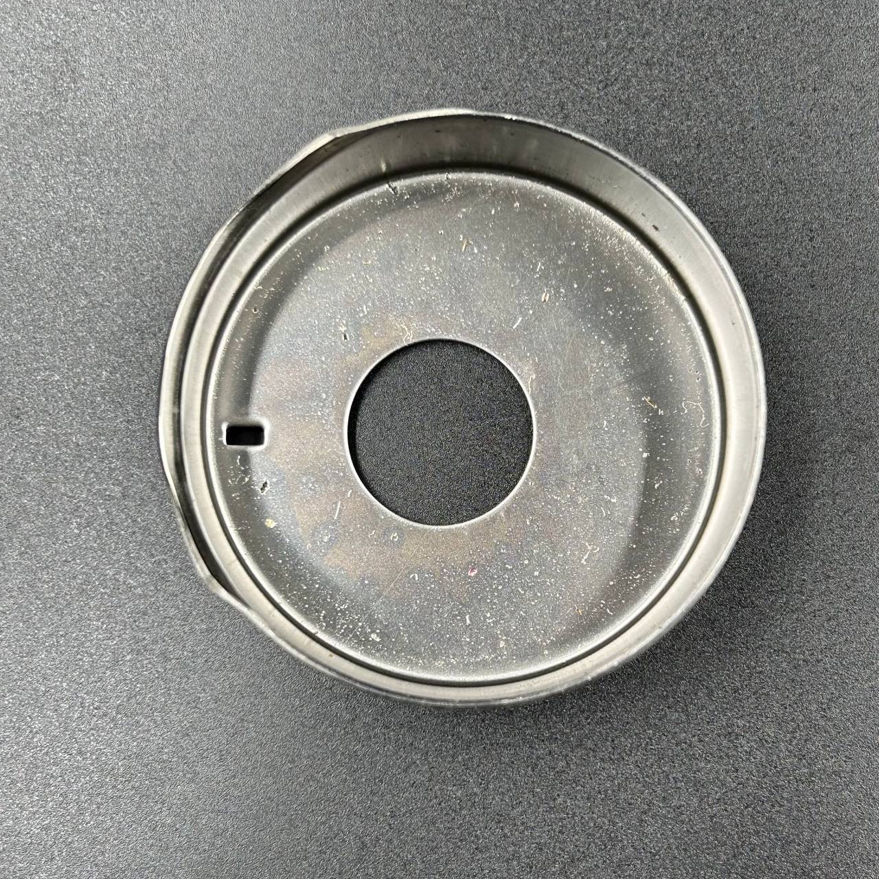 картинка Стакан помпы охлаждения Suzuki DF40-90(A) (Kacawa)