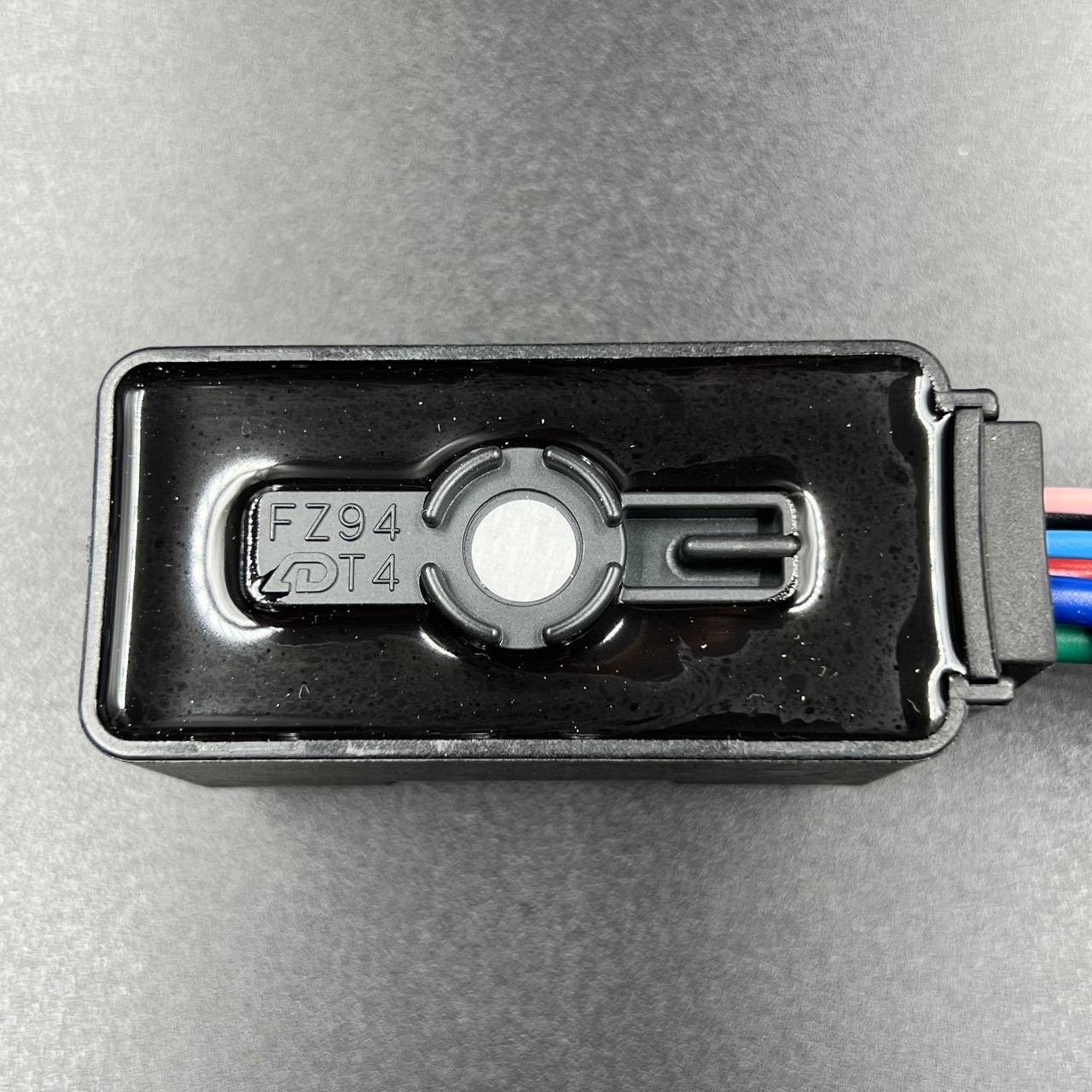 картинка Реле гидроподъема Suzuki DF 60-250 (Suzuki)