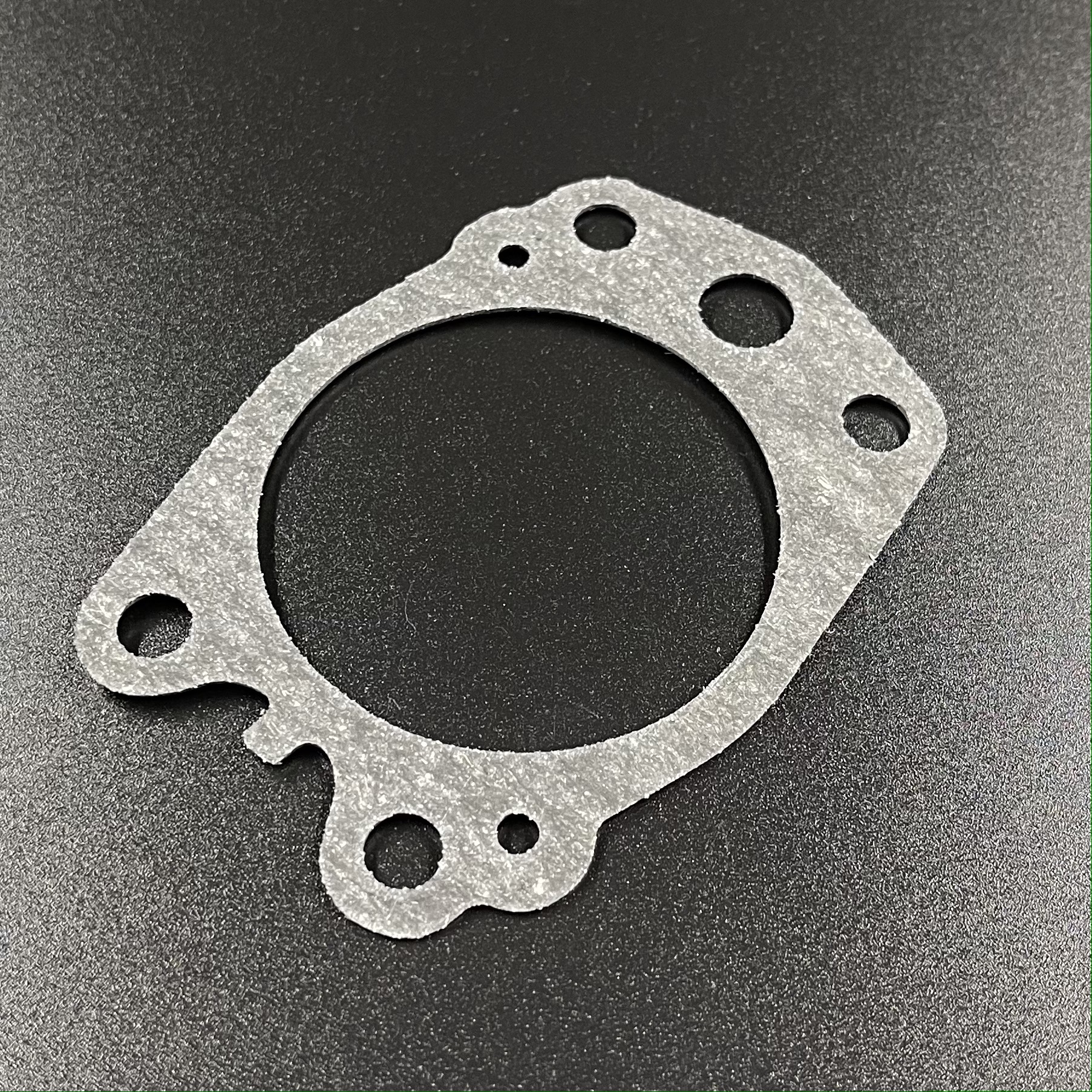 картинка Прокладка корпуса помпы охлаждения Yamaha 40Q (Omax)
