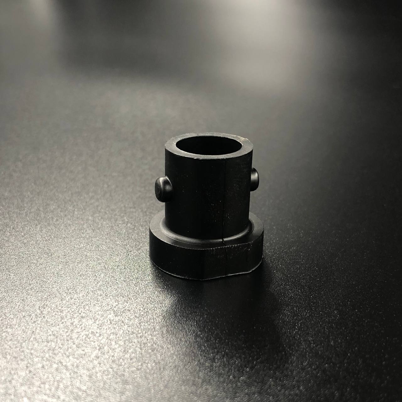 картинка Уплотнение трубки охлаждения Suzuki DT25-30, DF25-30(A) (Suzuki)