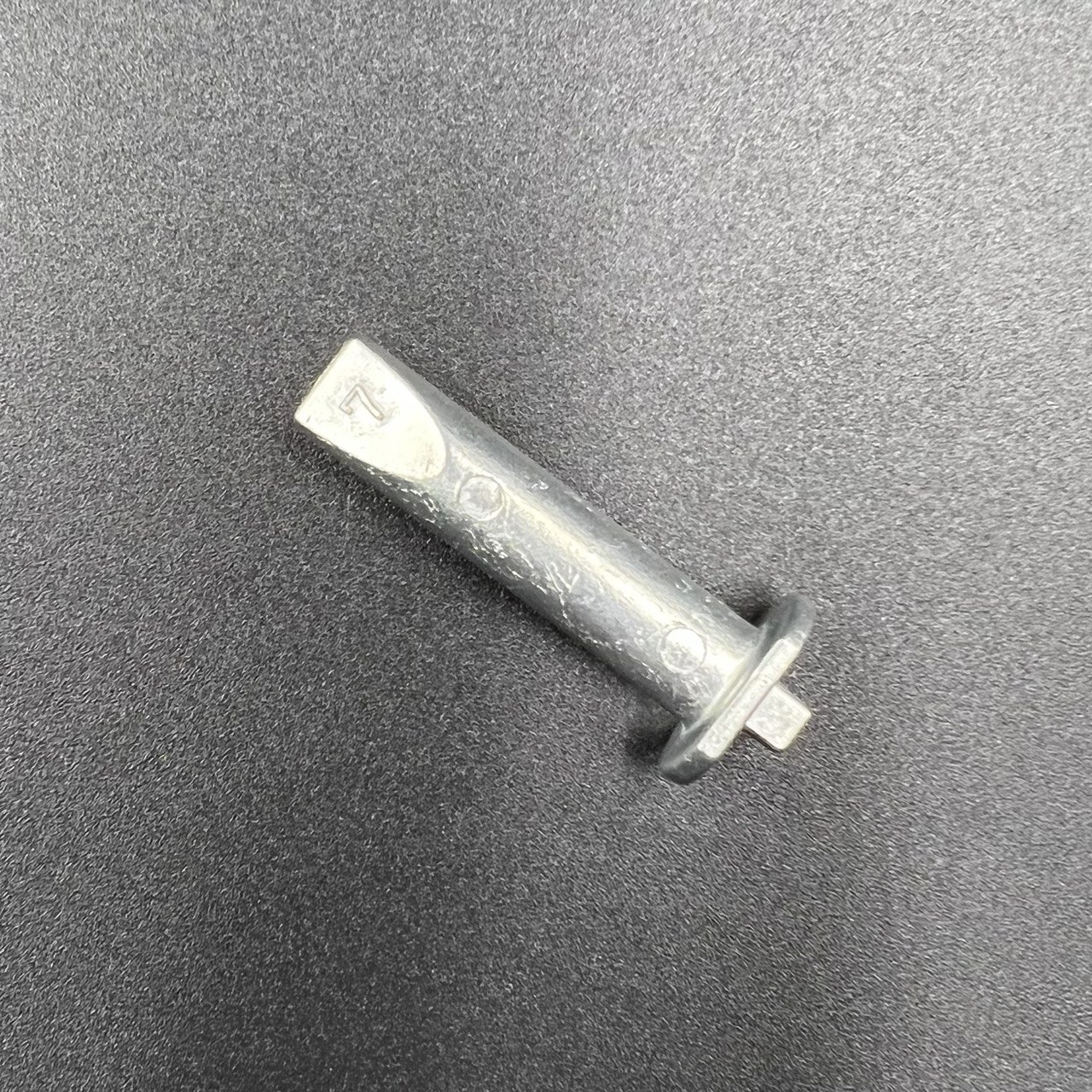 картинка Анод блока Yamaha 30D () (6J8-11325-00) (Yamaha)