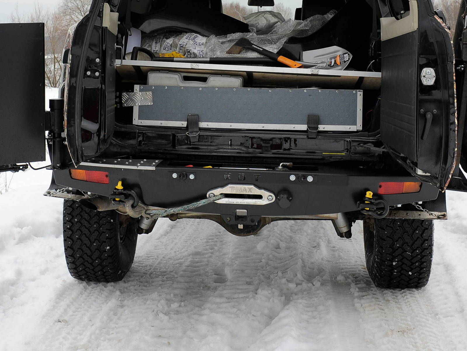 картинка Задний силовой бампер Nissan Patrol