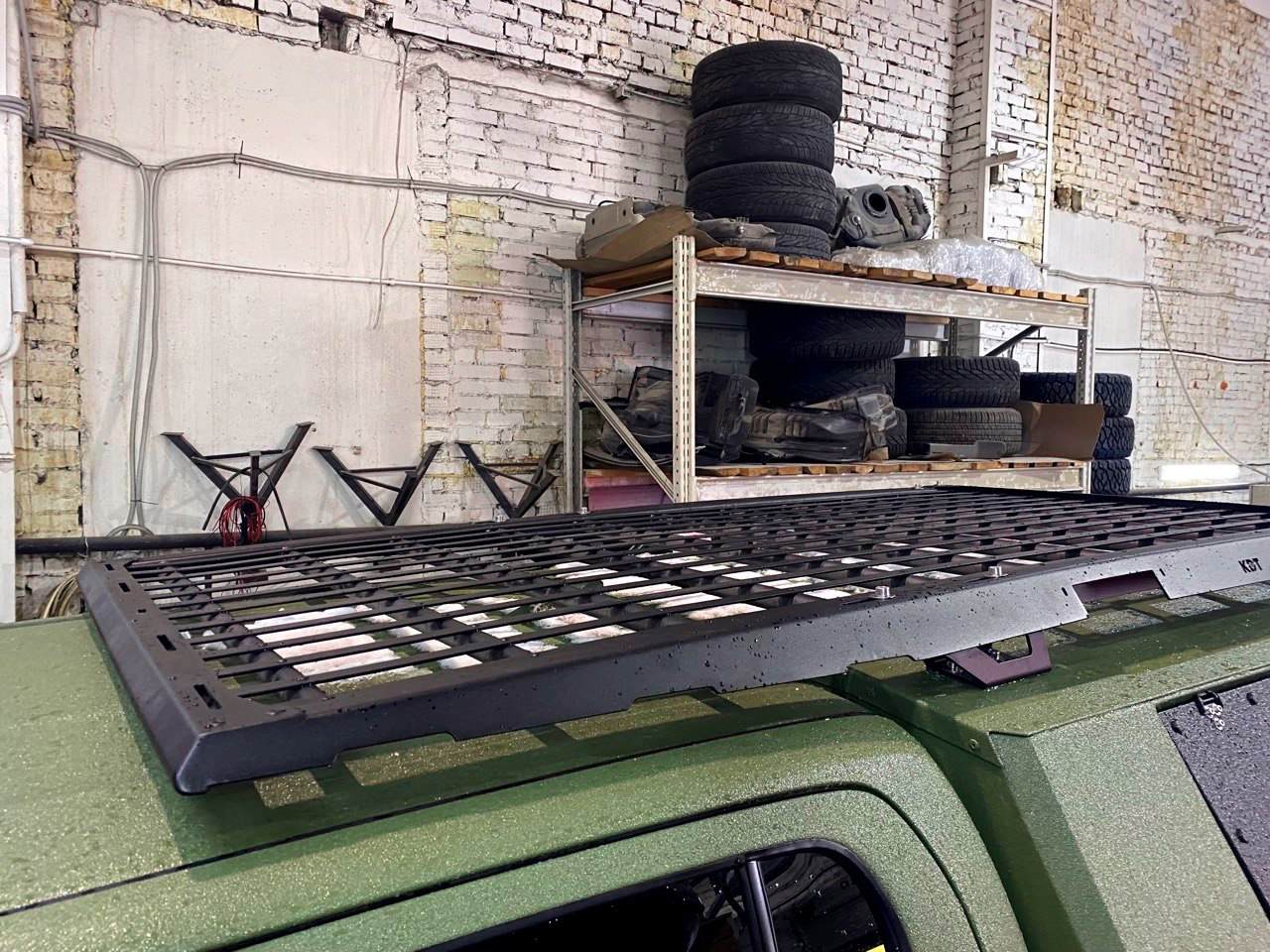 картинка Багажник-площадка алюминиевый для автопалатки 2,15 м