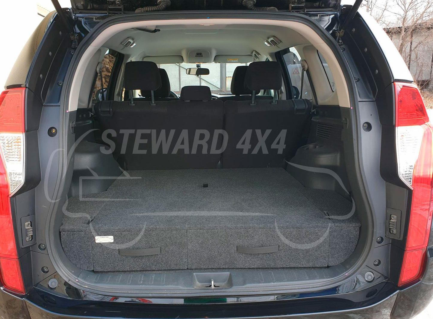 Органайзер (ящик) в багажник Mitsubishi Pajero Sport 3 Urban