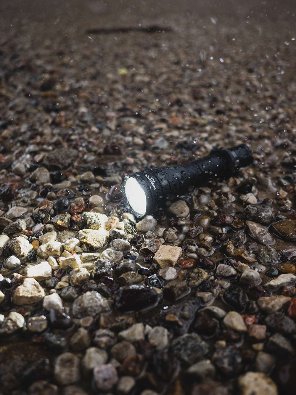 картинка Фонарь Armytek Predator Pro Magnet USB White