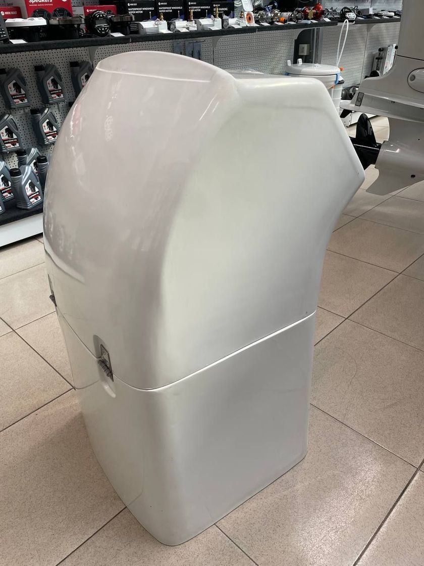 картинка Консоль на RIB 480-520, корпус белый, Адмирал