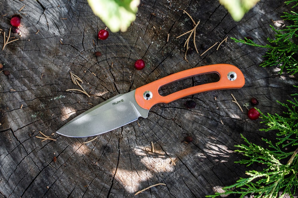 картинка Нож Ruike Hornet F815 черный