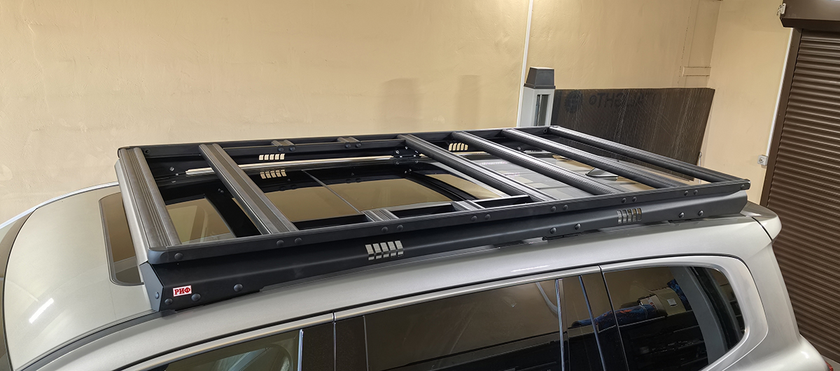 картинка Багажник TANK 500 с панорамной крышей с крепежом РИФ