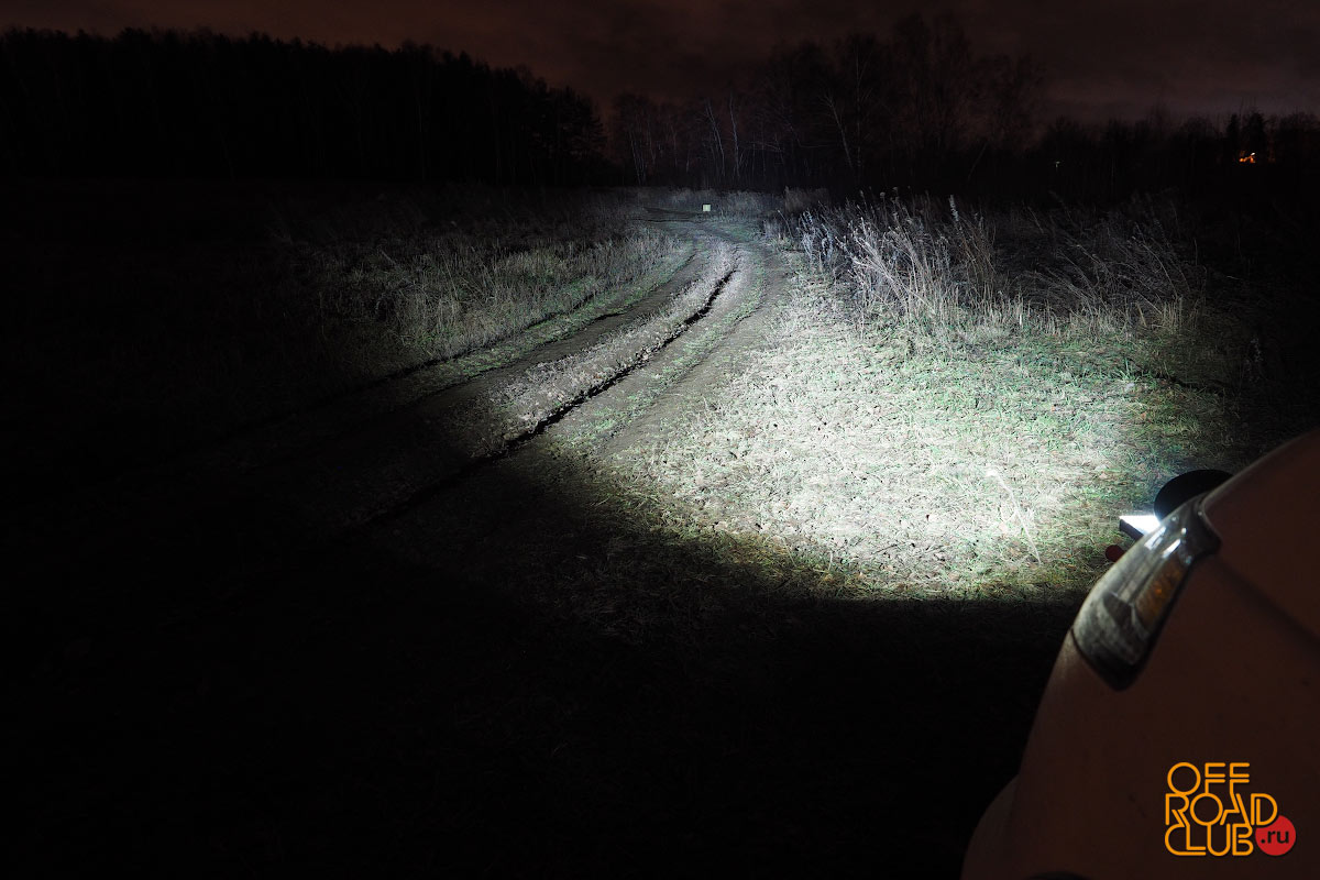 картинка Фара РИФ 27 Вт, 147х152х72мм, 9 диодов, 12В, 1900лм