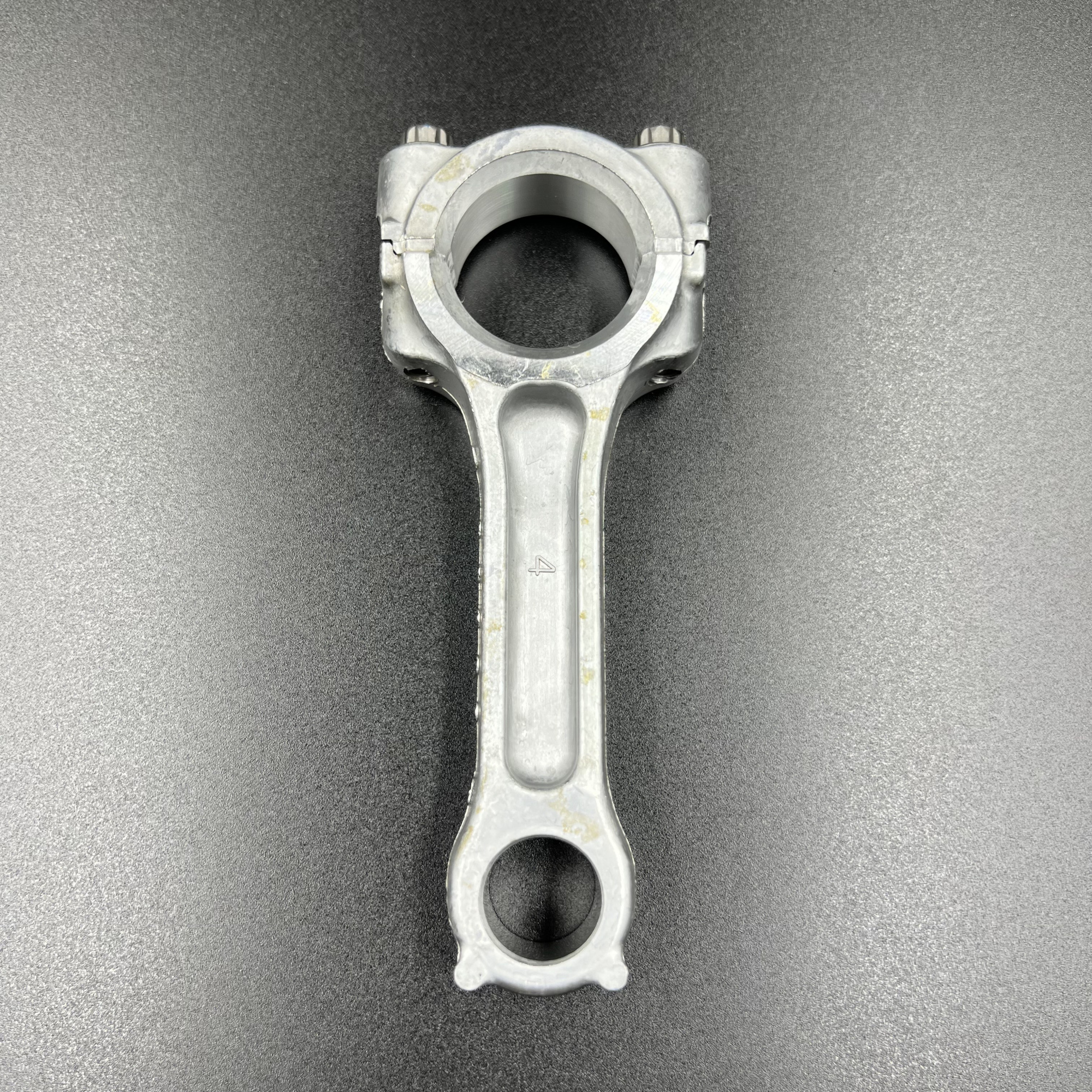 картинка Шатун Suzuki DF15-30A (12160-89L00) (Suzuki)