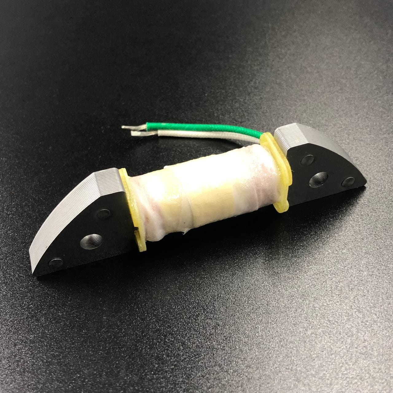 картинка Катушка зажигания подмаховиковая Suzuki DT40 (Omax)