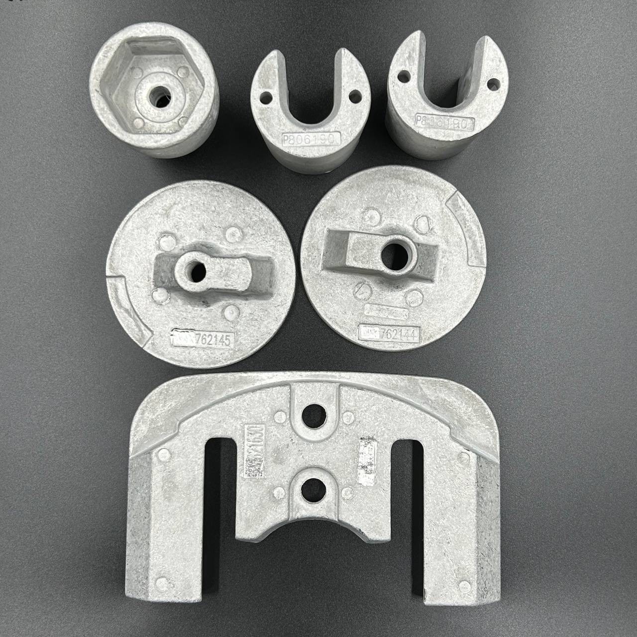 картинка Комплект анодов алюминиевых Mercruiser Bravo 3 (JSP)