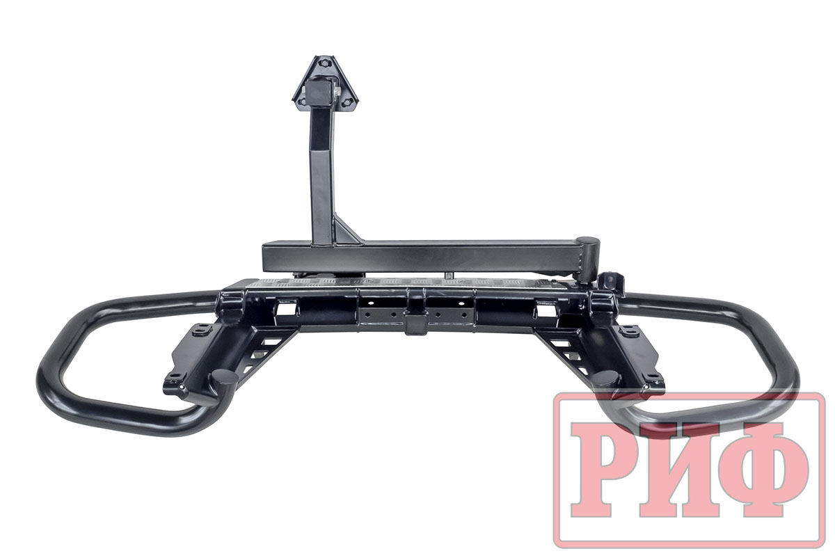 картинка Бампер задний РИФ Toyota Land Cruiser Prado 150 c квадратом под фаркоп и калиткой