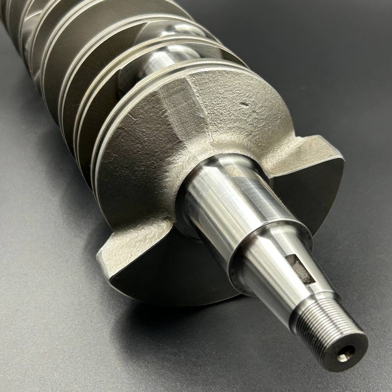 картинка Коленчатый вал Yamaha 150-225 (конус под маховик 23х30) (Osaka)