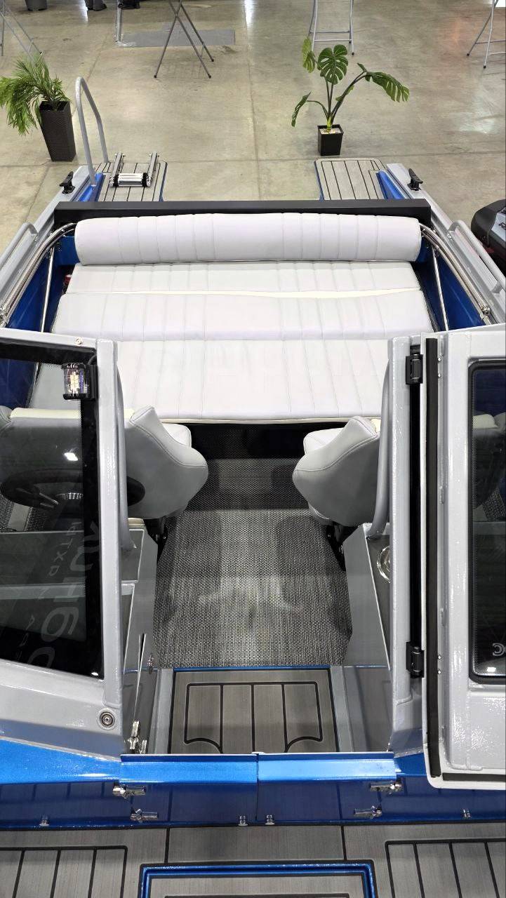 картинка Моторная лодка SMARTLINER R1