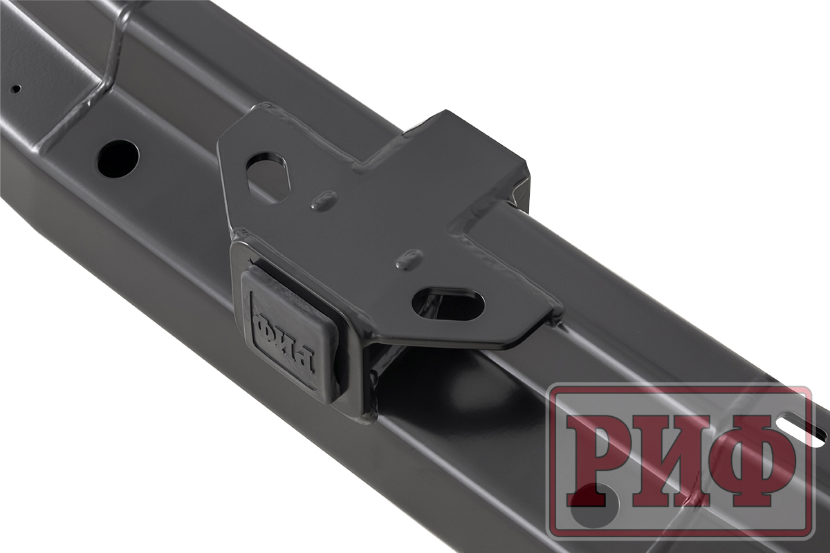 картинка Бампер задний РИФ Toyota Land Cruiser 200 2007-2015 c квадратом