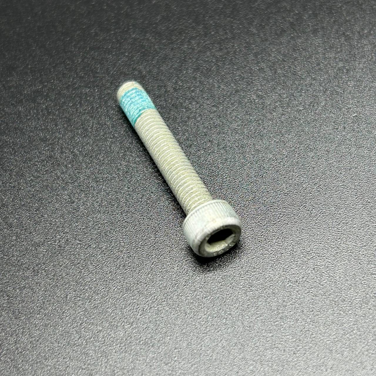 картинка Болт стальной диам. 5 мм SCREW @5 (Quicksilver)