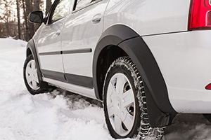 картинка Расширители колесных арок (вынос 10 мм) Renault Logan 2010—2013