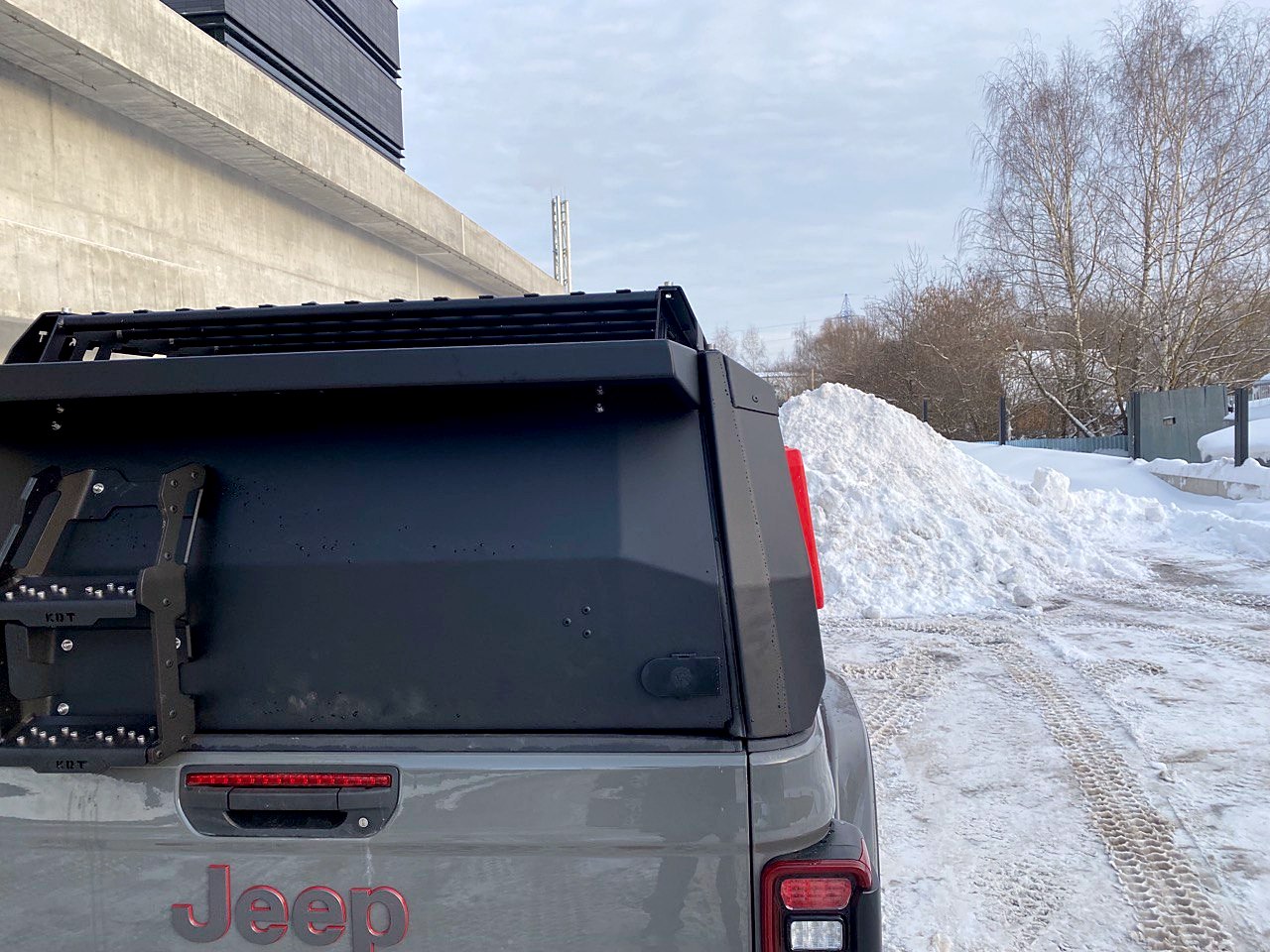 картинка Багажник алюминиевый для автопалатки Jeep Gladiator — KDT 4328073L