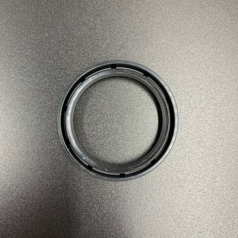 картинка Сальник коленвала Yamaha 75-90 (93102-36M02) (36x46x6) (Omax)