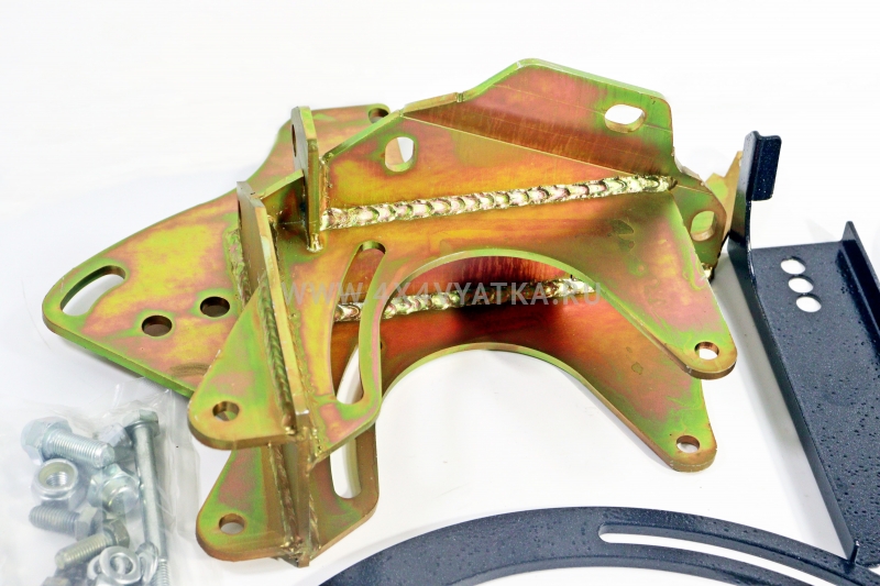 картинка Кронштейн переноса генератора с ГУР для Нива универсальный